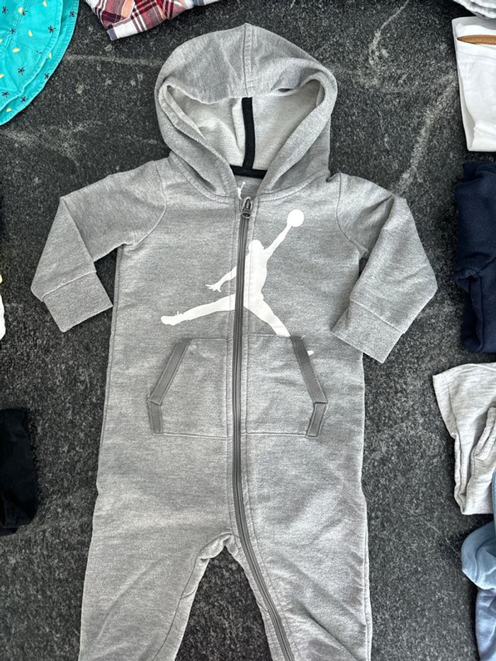 Lot de vêtements taille 9 mois garçons très bon état - photo numéro 6