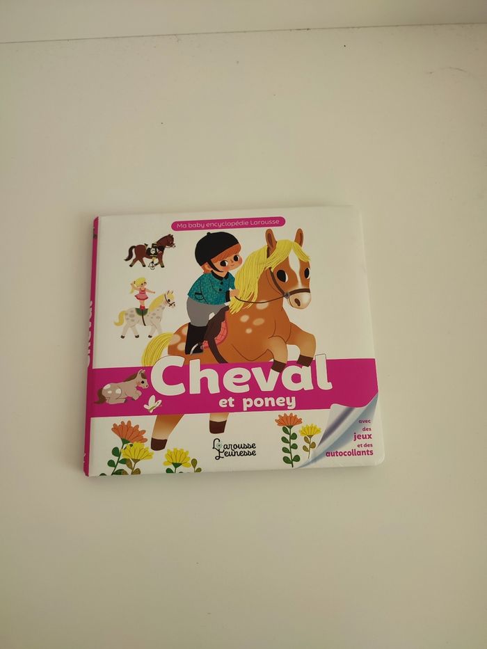 Livre cheval et poney