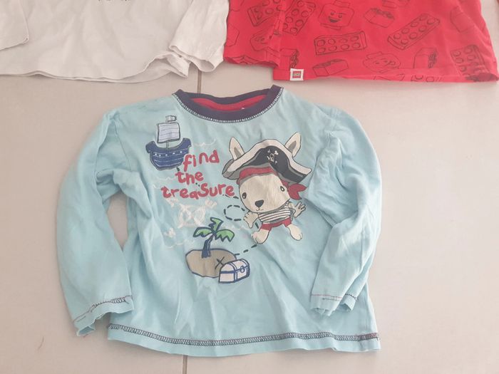 3 t-shirts manche longue 5 ans n°7 - photo numéro 2