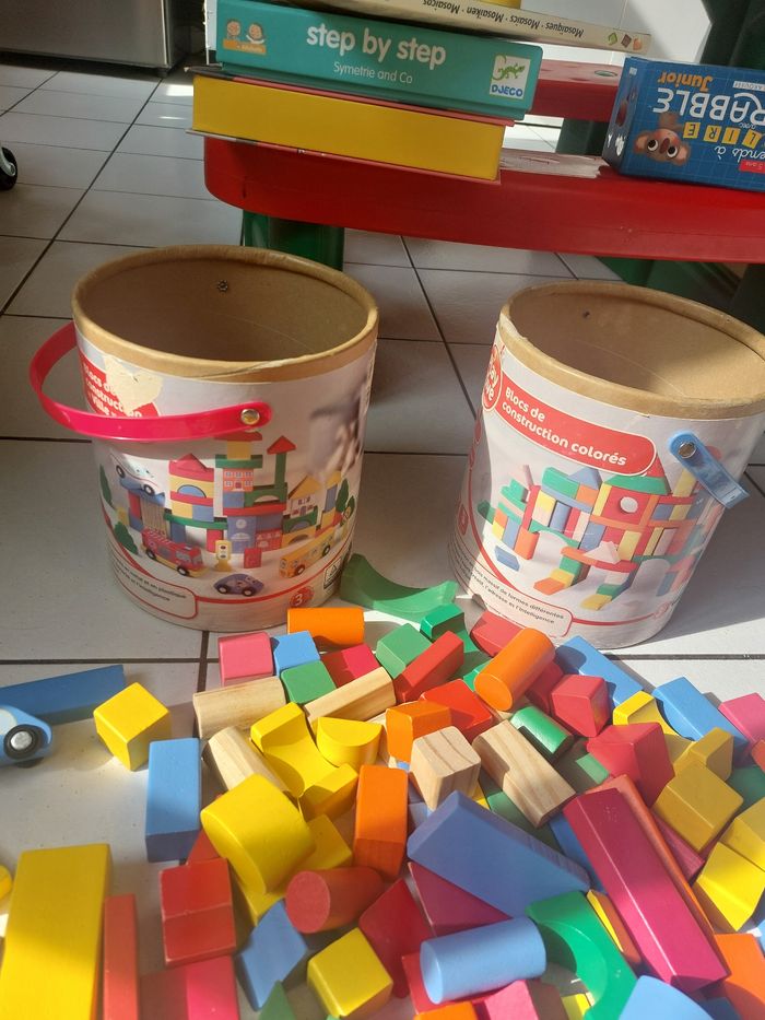 Lot de blocs de construction - photo numéro 3