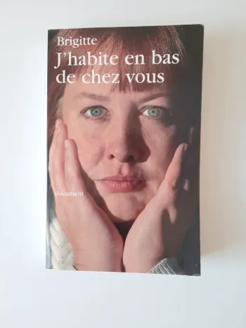 livre j'habite en bas de chez vous