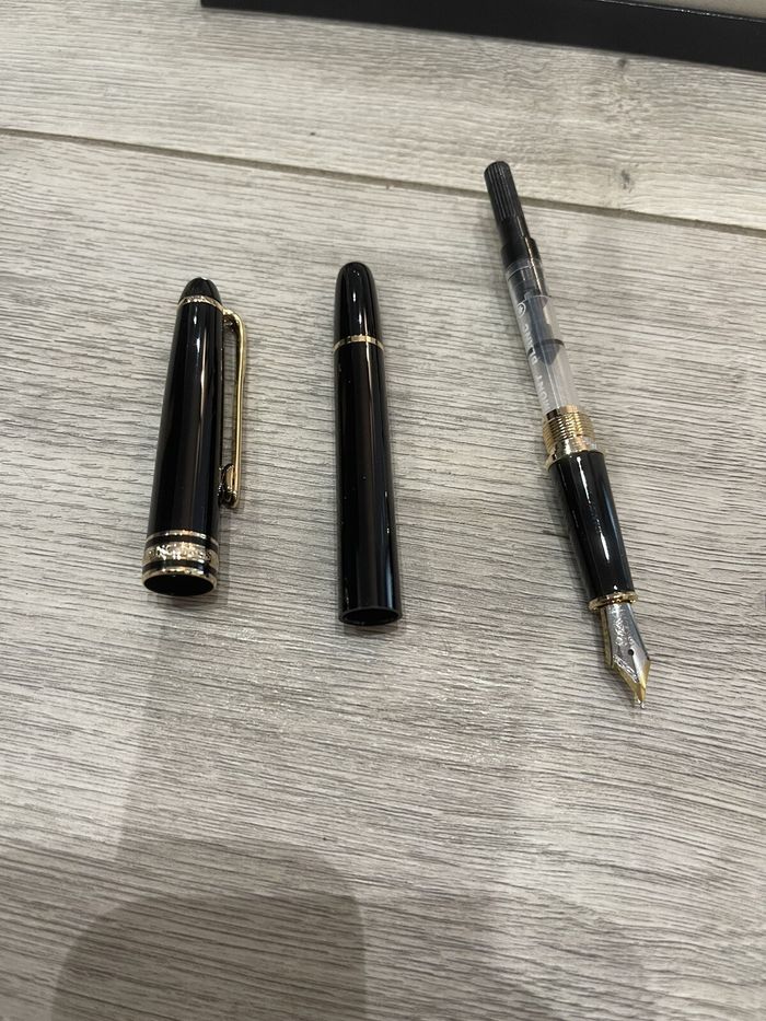 Stylo Plume MontBlanc - photo numéro 3