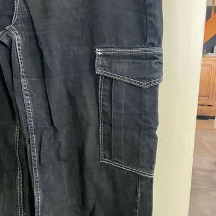 Pantalon cargo noir Bershka taille 44 coupe droite large poches latérales V061 - photo numéro 7