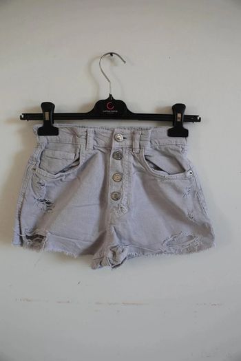 C55 short jeans gris Zara 11-12 ans