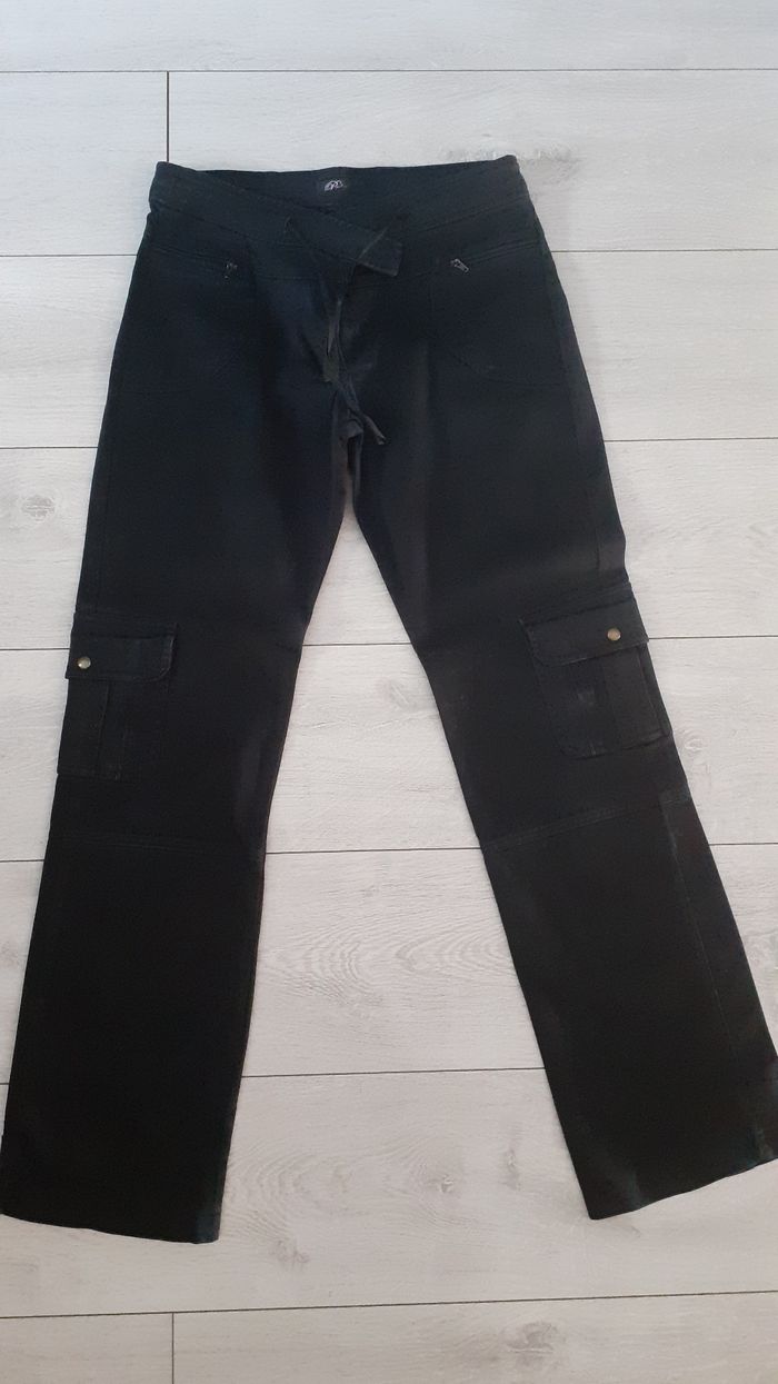Pantalon T38
