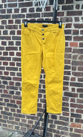 💛 Jean jaune Kiabi – Taille 38 – Slim fit