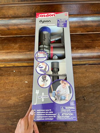 Aspirateur enfant Dyson sans fil :  Casdon - Dyson - Action Cyclone