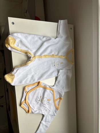 Lot pyjama+ body