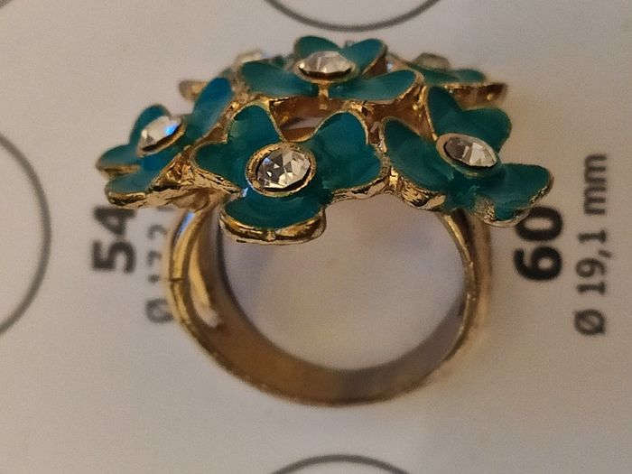 Bague fleurs bleu turquoise - photo numéro 8