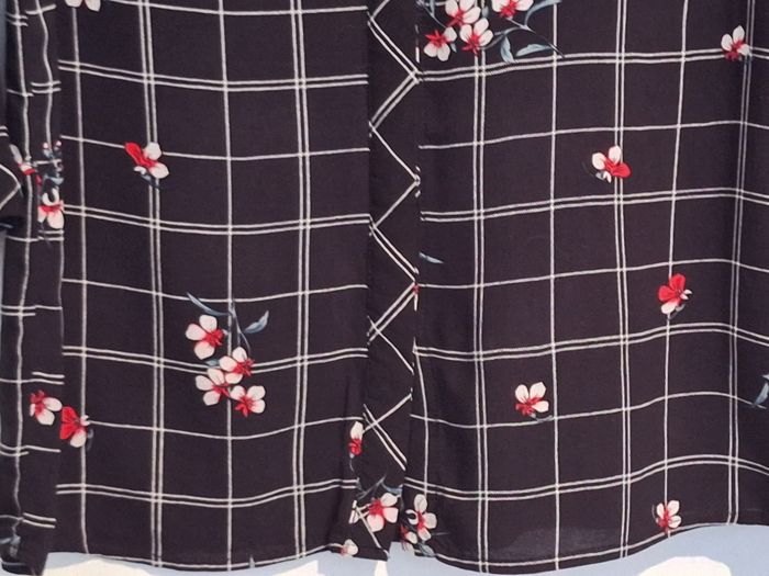 Chemise imprimée carreaux et fleurs manches 3/4 - photo numéro 3