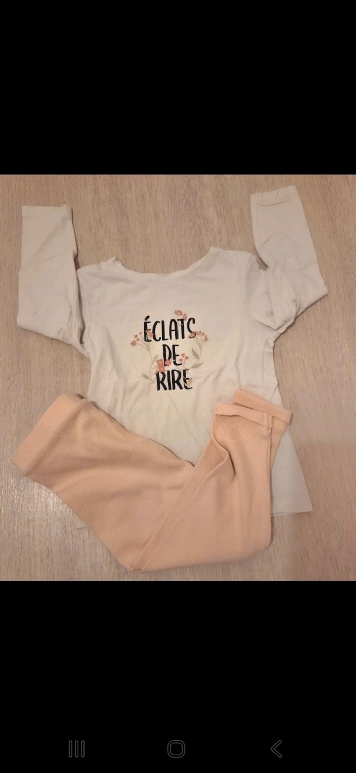 Ensemble tape a l'œil