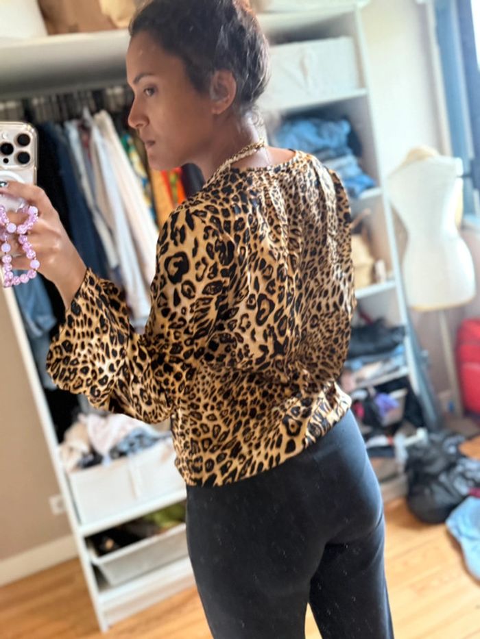 Blouse décolleté léopard shein satin - photo numéro 3