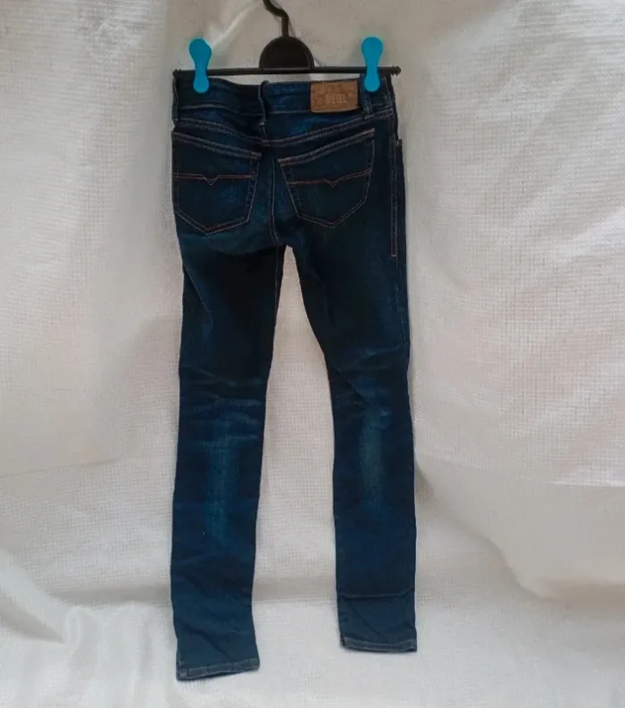 Jeans diesel - photo numéro 2