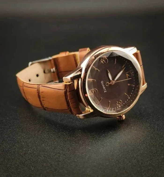 Montre marron chocolat, style classique