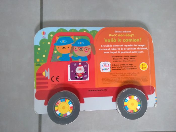 Livre avec mon doigt voilà le camion - photo numéro 2