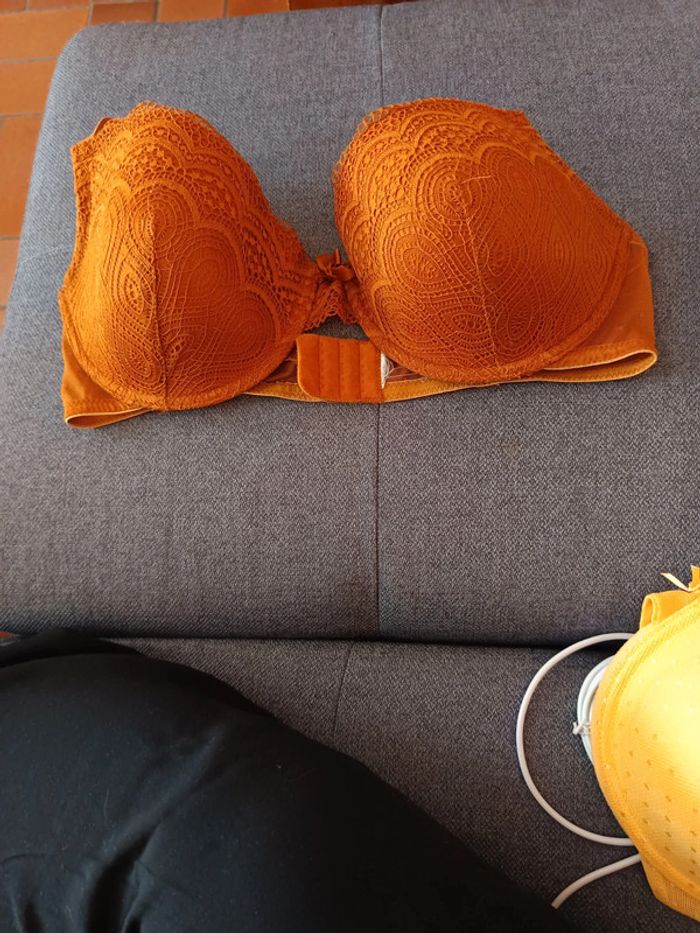 Soutien gorge marron taille 100C à coque - photo numéro 2