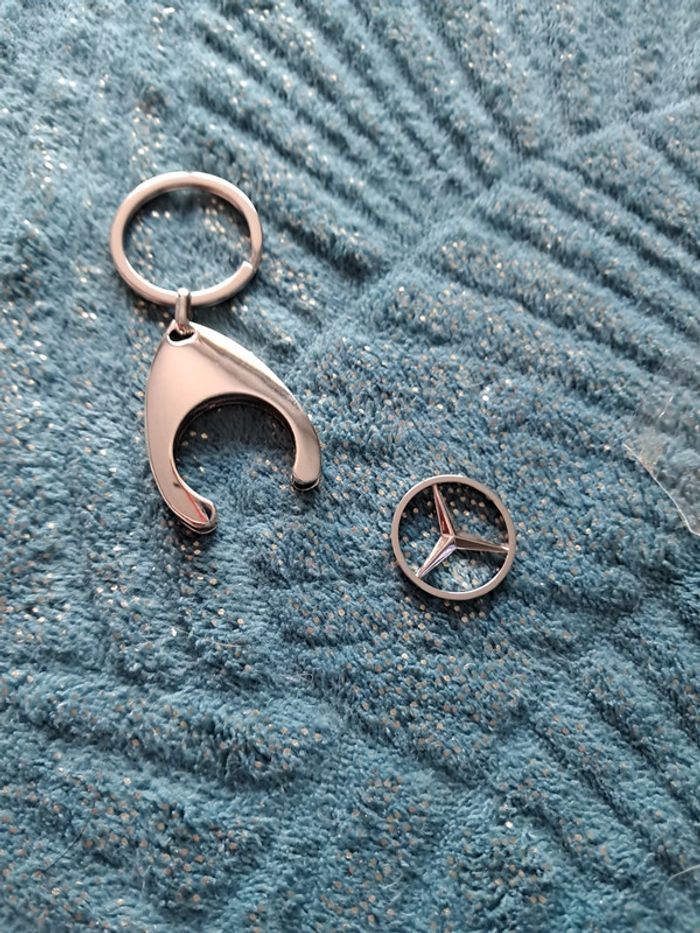 Porte clé Mercedes - photo numéro 2