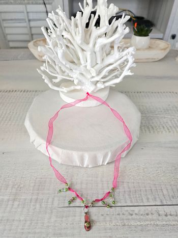 Collier ruban orgenza rose Pendentif tong 