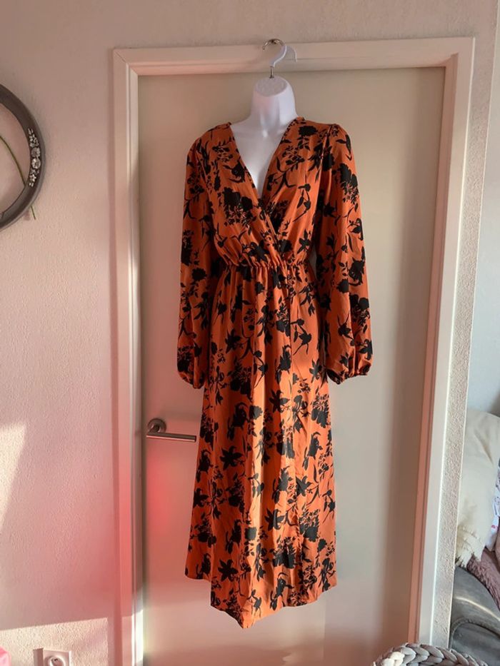 Robe longue fendue - photo numéro 3