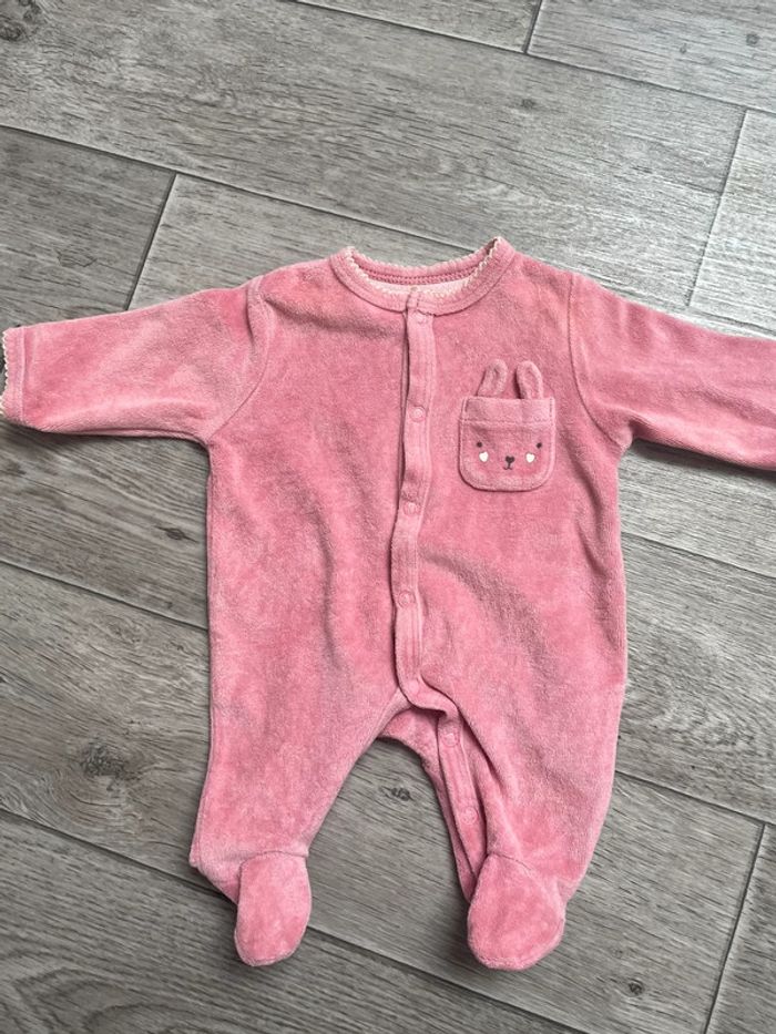 Magnifique pyjama rose lapin Kiabi 0 mois naissance