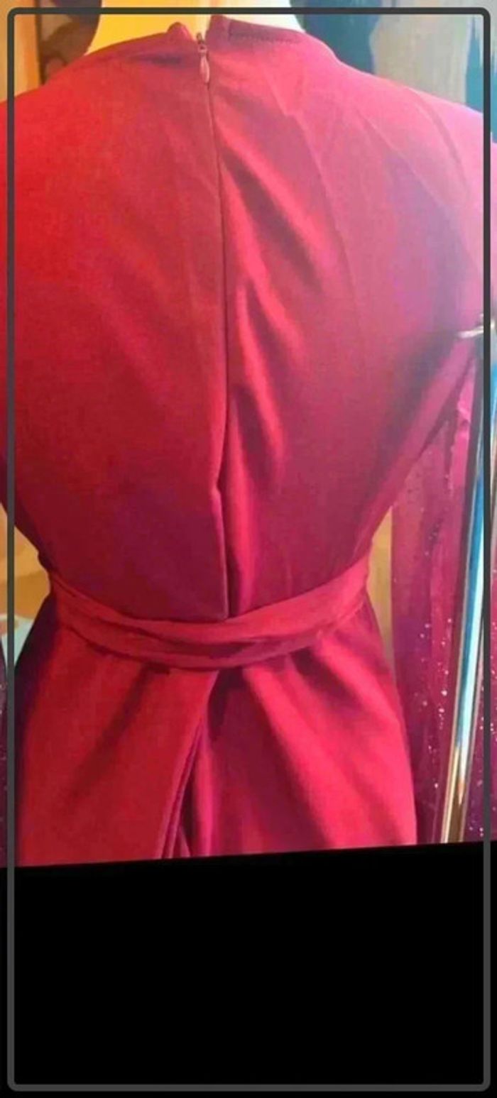 Magnifique robe  manches transparente  taille  46(1xl) - photo numéro 5