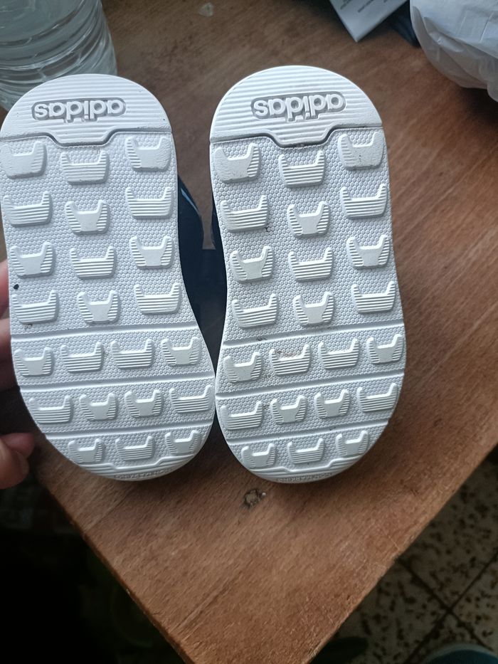 Basket adidas - photo numéro 3