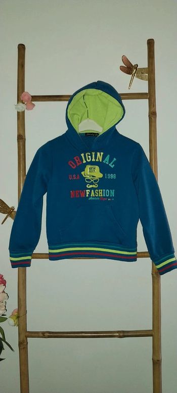 Sweat à Capuche 6 ans by Shialy très bon état
