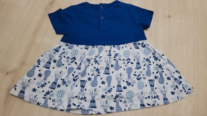 Robe fleurs - photo numéro 2