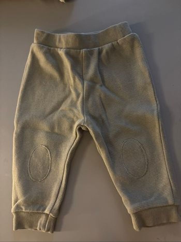 Ensemble 9 mois - photo numéro 4