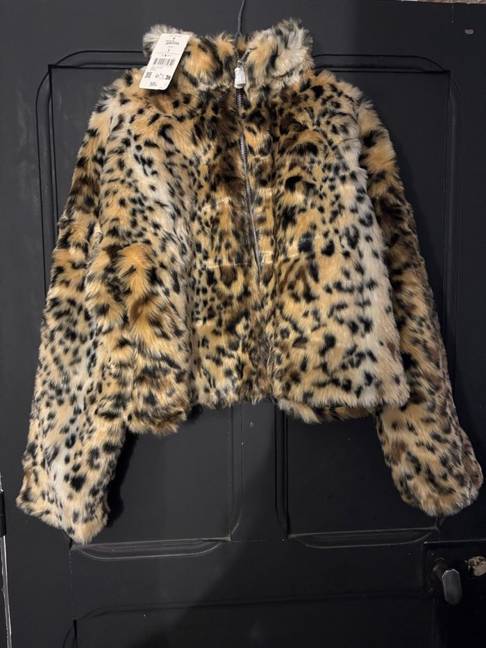 Vends veste Jennyfer neuve taille s