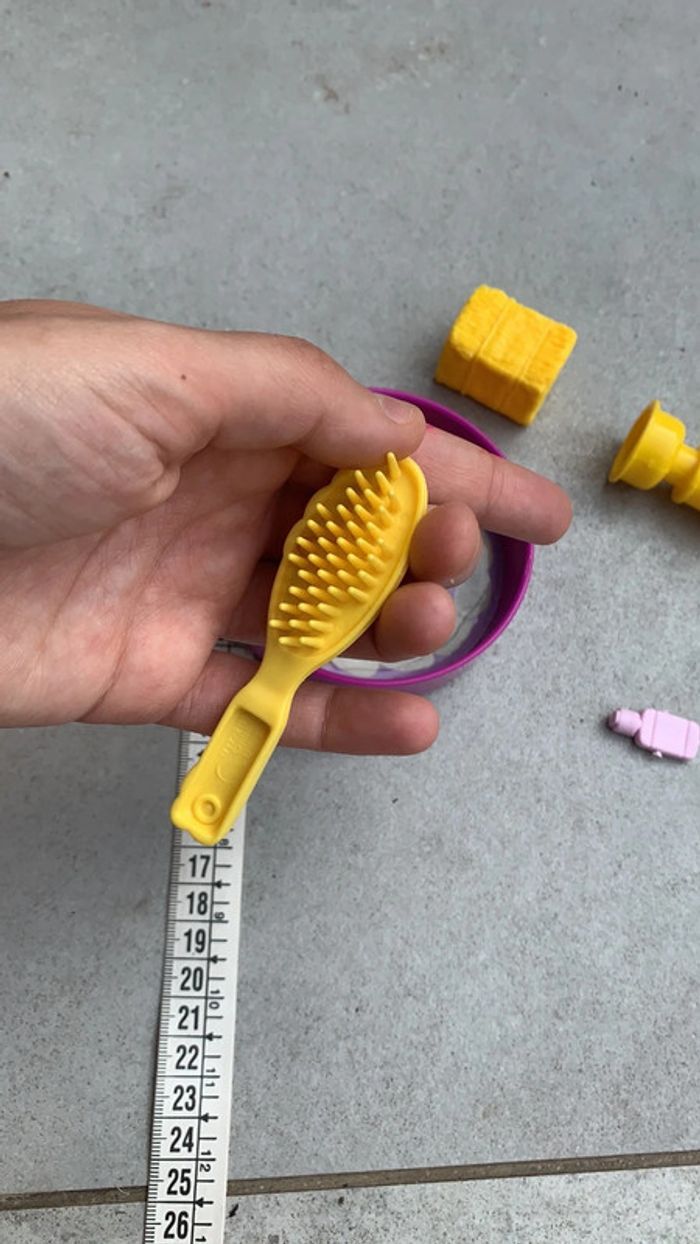 Lot accessoires barbie camping gourde brosse lampe foin - photo numéro 7
