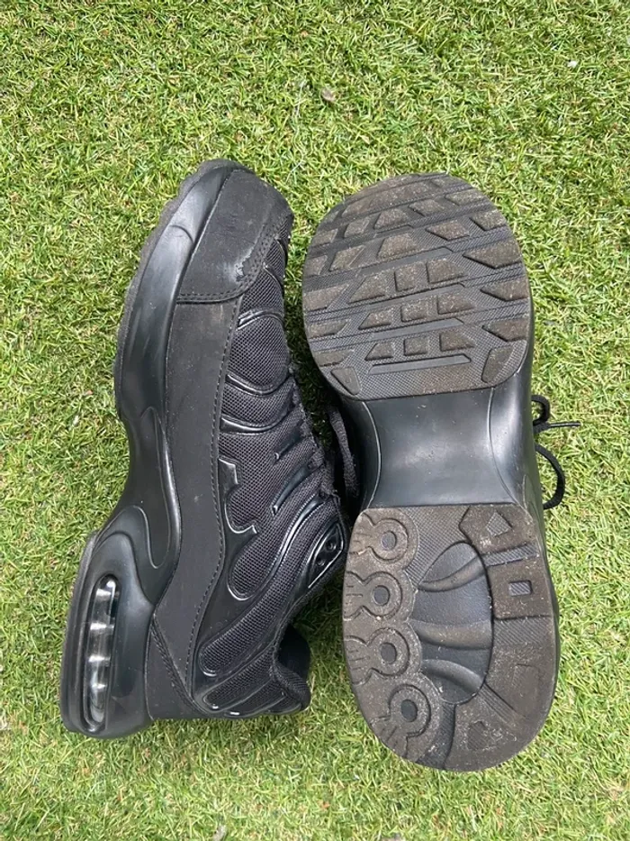 Chaussure sécurité homme ou femme taille 41 - photo numéro 2