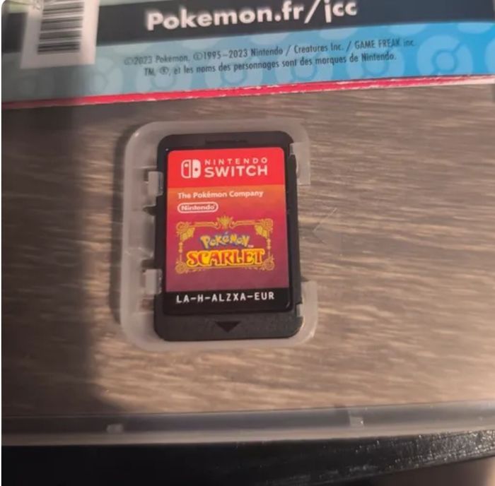 Nintendo Switch OLED - photo numéro 4
