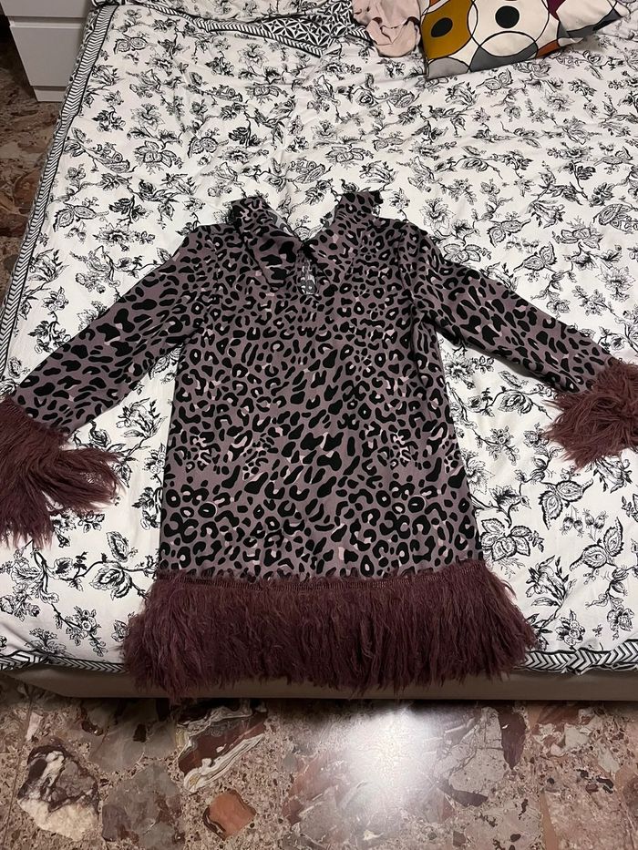 Vestito midi,maniche e orlo con piume - photo numéro 2