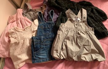 Lot robe 1 mois bébé fille