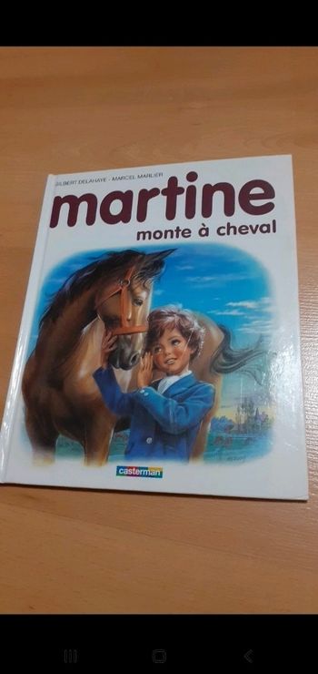 Martine monte à cheval