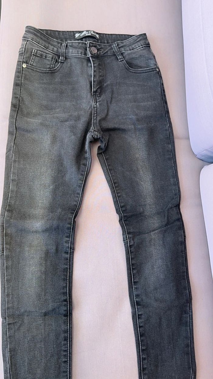 Jean lacets taille 36 - photo numéro 2