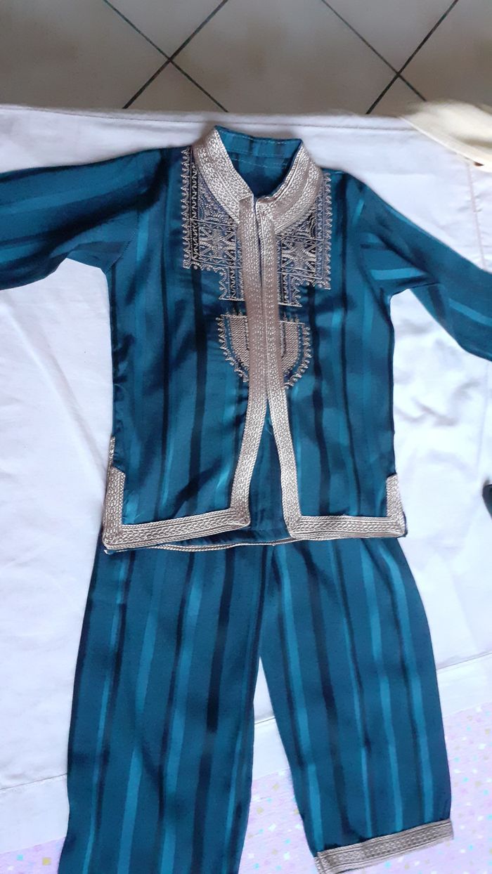 Ensemble oriental garçon 18 -24 mois