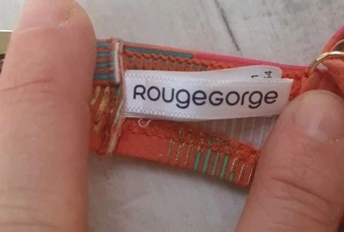 Maillot de bain 2 pièces (bikini) Taille 90B pour le haut et taille 40 pour le bas - photo numéro 7