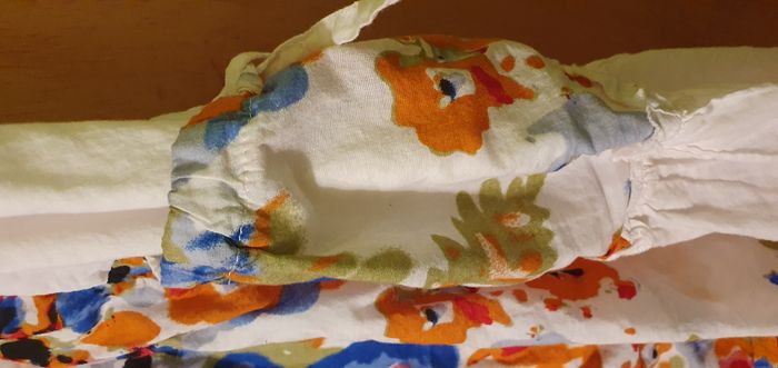 Tunique blanche fleurie - photo numéro 4