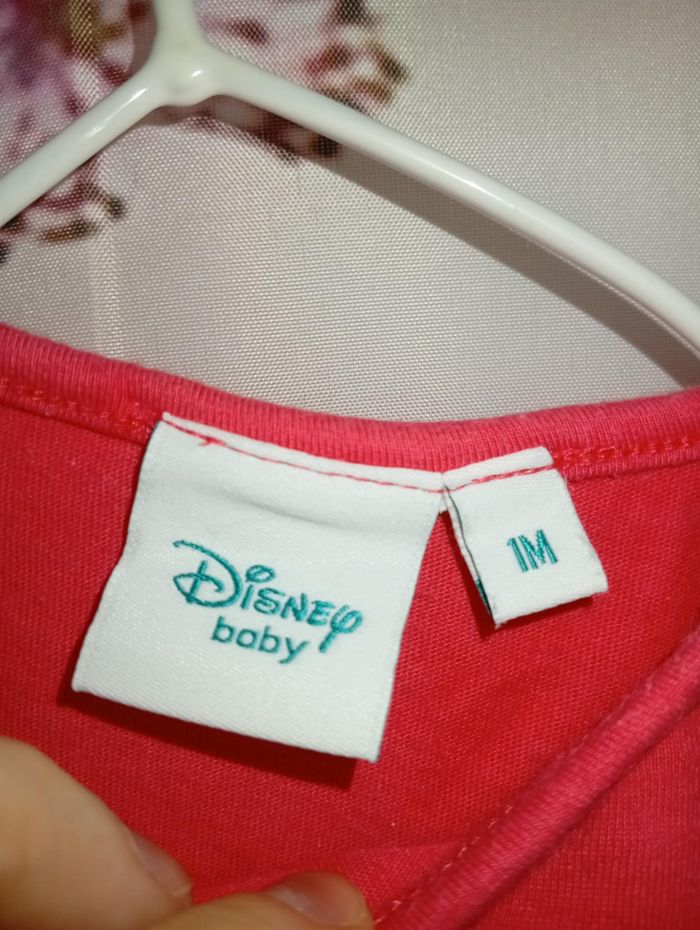 tee-shirt manches longues Disney rose fuchsia taille 1 mois / 56 cm - photo numéro 2