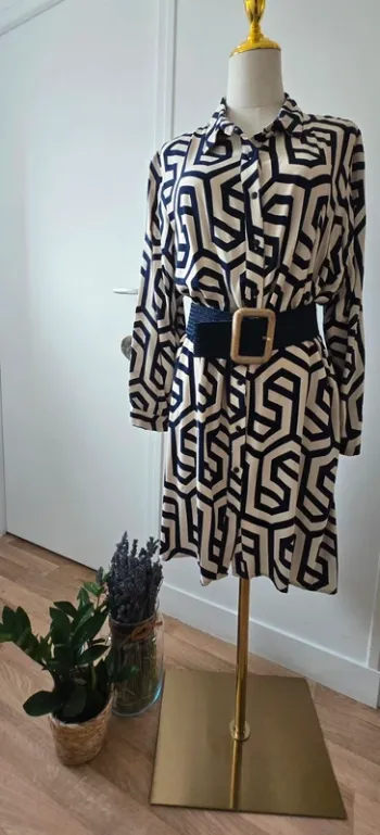 Robe/chemise Nougat boutique Parisienne