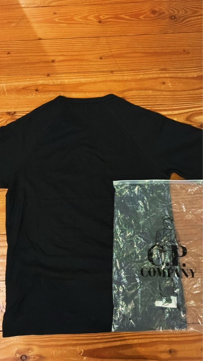 t-shirt C.P company - photo numéro 2