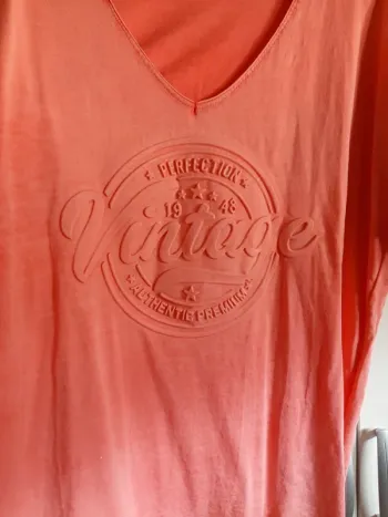 Tee-shirt corail