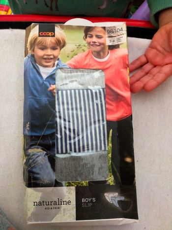 Slip pour garçon T 3-4 ans