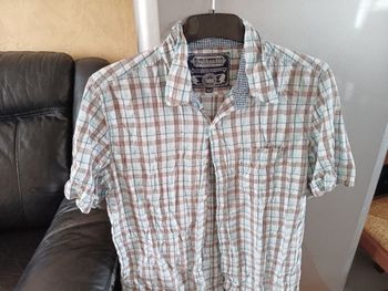 Chemise homme à carreaux
