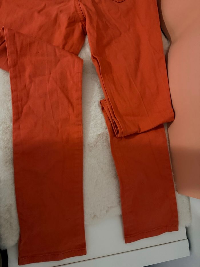 🧡 Pantalon orange enfant – Taille 12 ans – 5€ - photo numéro 2