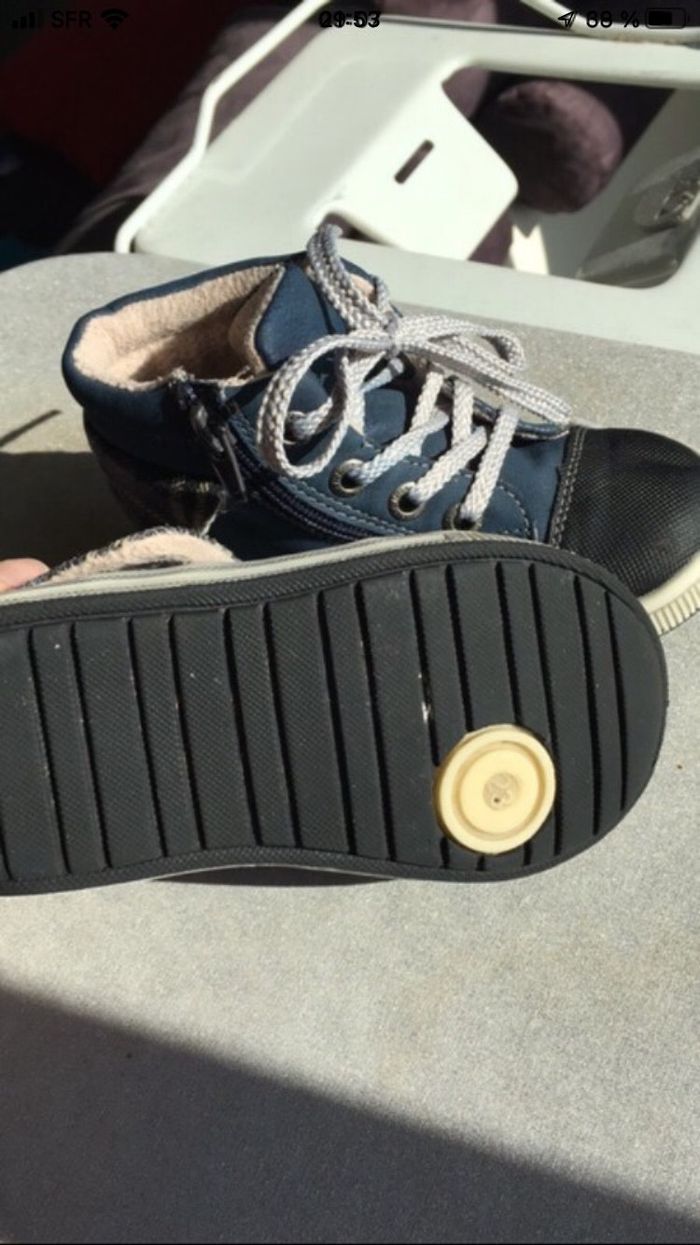 Chaussure taille 23 - photo numéro 3