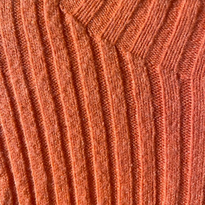 Pull orange - photo numéro 3
