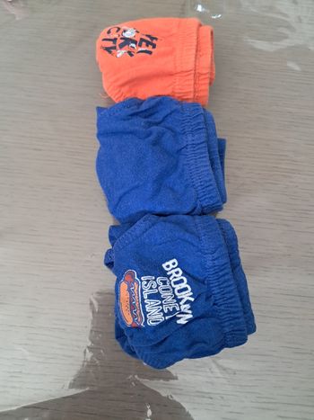 Lot de 3 culottes carrefour 4-5 ans
